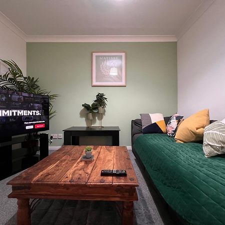 ノリッチ4 Bed Comfy Getawayアパートメント エクステリア 写真